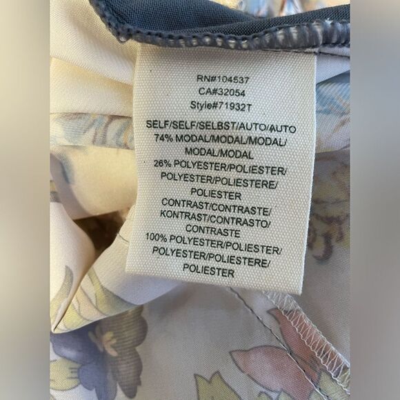 Anthropologie Tiny Short Sleeve Floral Mix Media Tie Front XS - Picture 6 of 7